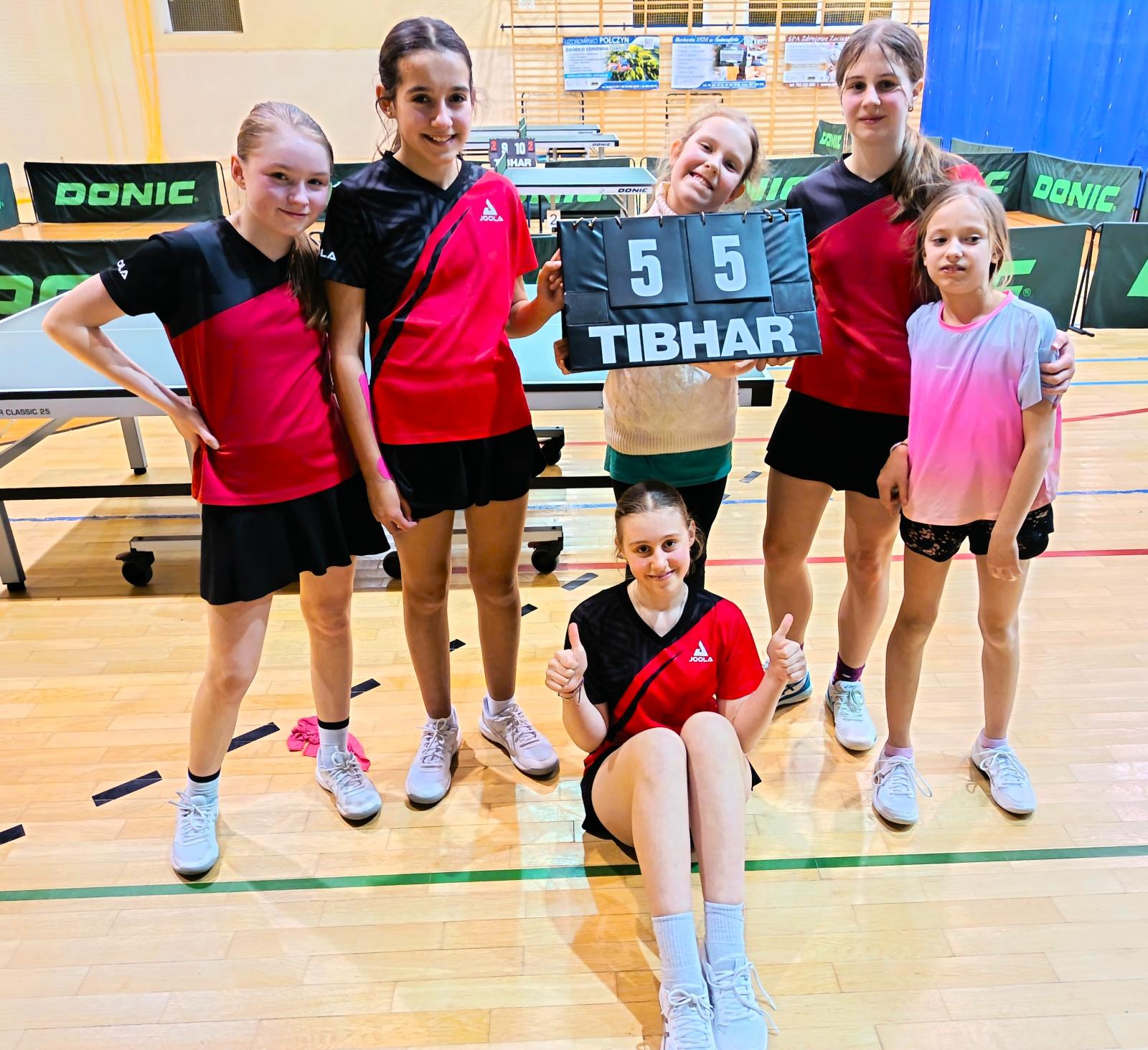 mecz o mistrzostwo II ligi kobiet w tenisie stołowym