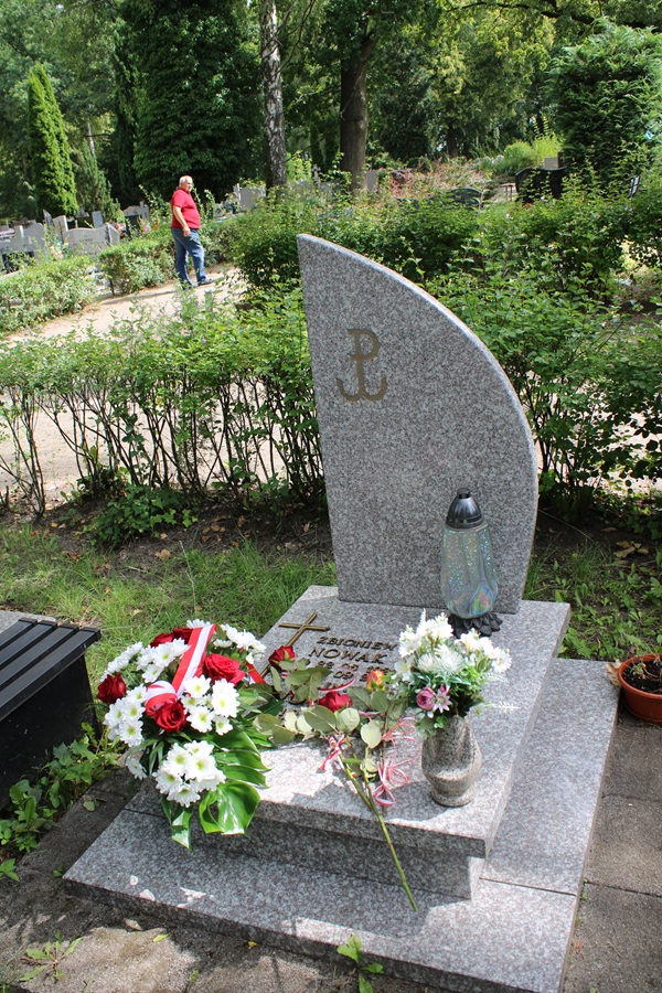 81. rocznica wybuchu Powstania Warszawskiego- złożenie kwiatów