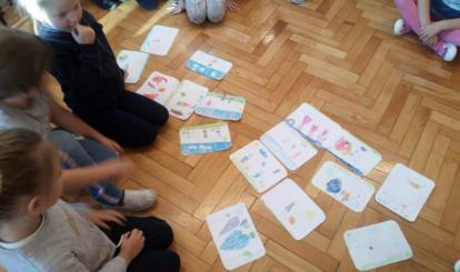 Narysowane-przez-dzieci-karteczki