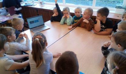 wspólne-oglądowanie-filmu-o-marzycielskiej-poczcie