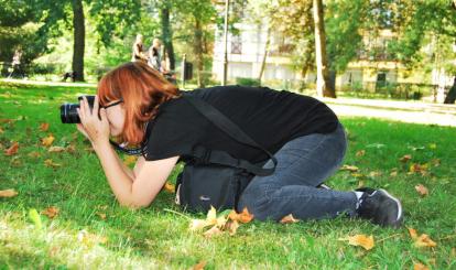 Stela Sołtysiak podczas warsztatów z fotografem