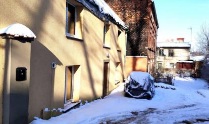 Dom przy ulicy Dolnej wystawiony na sprzedaż