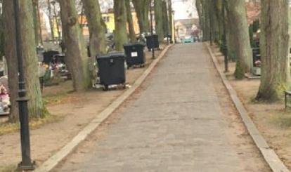 Cmentarze utrzymuje obecnie PPK