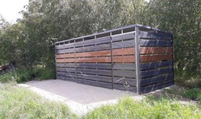 Wiata śmietnikowa przy Polnej