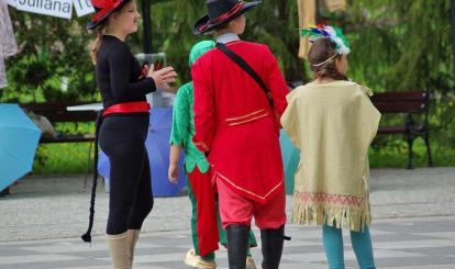 Gra terenowa z okazji Tygodnia Bibliotek 