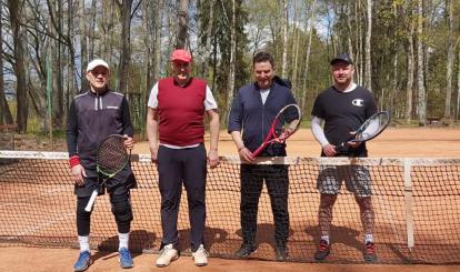 DEBLOWY TURNIEJ ROZPOCZĘCIA SEZONU