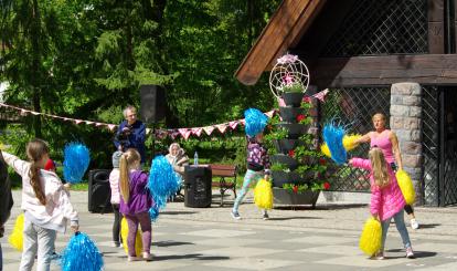 RADOSNY FESTYN Z OKAZJI DNIA DZIECKA