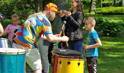 RADOSNY FESTYN Z OKAZJI DNIA DZIECKA