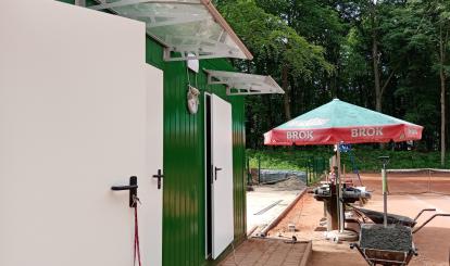 Trwają prace na połczyńskim korcie