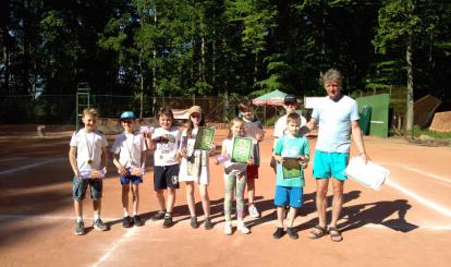 MIĘDZYSZKOLNY TURNIEJ TENISA ZIEMNEGO