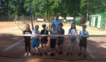 MIĘDZYSZKOLNY TURNIEJ TENISA ZIEMNEGO