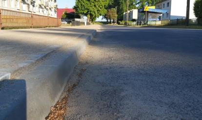 Gotowy chodnik w ŁĘgach