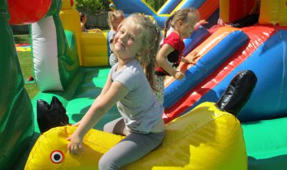 Gry i zabawy dzieci z okazji Dnia Dziecka