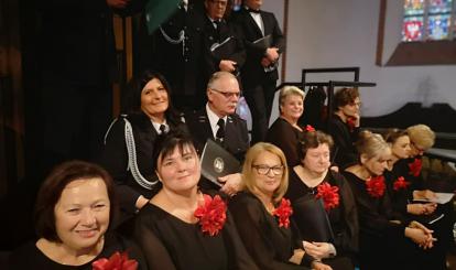 Kameralny Chór Mieszany "CANTUS" pod batutą Bolesława Kurka, działający przy Centrum Kultury w Połczynie-Zdroju, wziął udział w uroczystościach z okazji Jubileuszu 100-lecia ZOSP RP