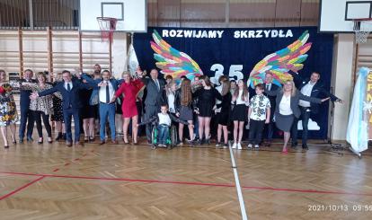 35 lat Szkoły Podstawowej w Redle