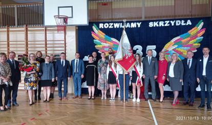 35 lat Szkoły Podstawowej w Redle