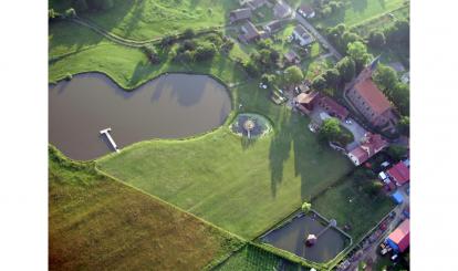 Agroturystyka Dom nad Rozlewiskiem- widok z lotu ptaka