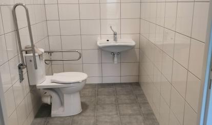 Przebudowa geo-świetlicy w Popielewie- łazienka