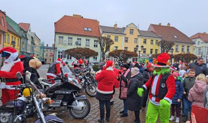 Mikołaj na Placu Wolności w Połczynie-Zdroju!