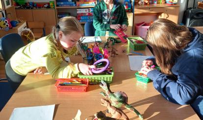 Relacja z II tygodnia „ Kreatywnych Ferii Zimowych 2023” w placówkach CK