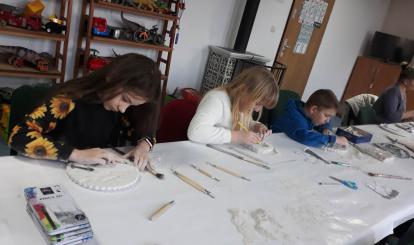 Relacja z II tygodnia „ Kreatywnych Ferii Zimowych 2023” w placówkach CK