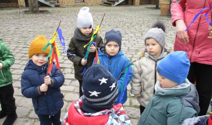 Przedszkolaki żegnają zimę 