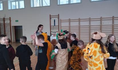 Teatrzyk Fiku Miku Dzień Dobry 