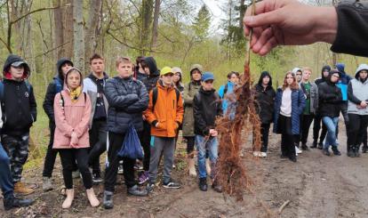 Akcja ,,Posadź z nami drzewo!''