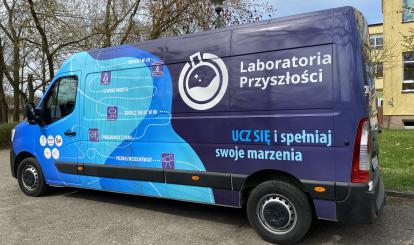 Mobilne Laboratoria Przyszłości w Szkole Podstawowej im. Jana Pawła II w Redle