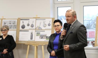 Wystawa Pokonkursowa Ogólnopolskiego Konkursu na projekt rzeźby ,,Sukiennik Szwajcarii Połczyńskiej’’