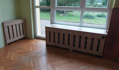 Wymiana osłon grzejnikowych w salach dydaktycznych
