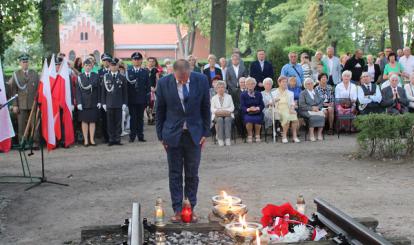 Uroczystości katyńskie organizowane dla upamiętnienia 83. Rocznicy Zbrodni Katyńskiej