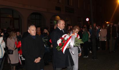 Uroczyste odsłonięcie pamiątkowej tablicy poświęconej Leo Levy’emu