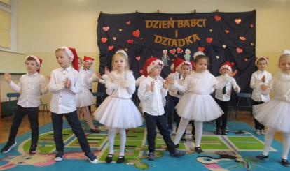 Dzień Babci i Dziadka w Skrzatach