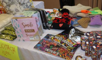 32. Finał Wielkiej Orkiestry Świątecznej Pomocy w Szkole Podstawowej im. Jana Pawła II w Redle