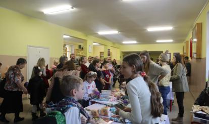 32. Finał Wielkiej Orkiestry Świątecznej Pomocy w Szkole Podstawowej im. Jana Pawła II w Redle