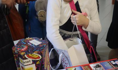 32. Finał Wielkiej Orkiestry Świątecznej Pomocy w Szkole Podstawowej im. Jana Pawła II w Redle