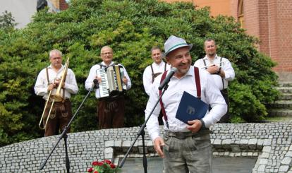 Odsłonięcie tablicy pamiątkowej z okazji 200-lecia Browaru Połczyn-Zdrój