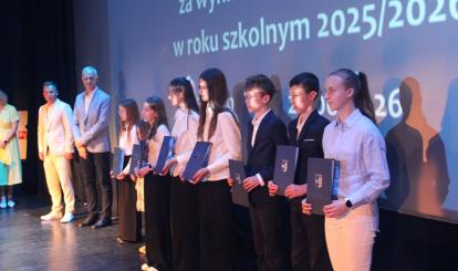 Uroczystość uhonorowania uczniów i nauczycieli za wyniki wspólnej pracy w roku szkolnym 2025/2026