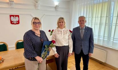 WRĘCZENIE NAGRÓD BURMISTRZA Z OKAZJI DNIA EDUKACJI NARODOWEJ 2026🌹