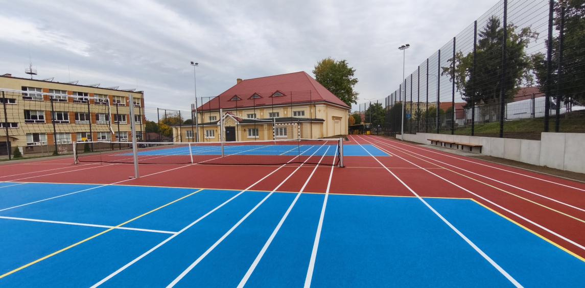 Odbiór boiska przy SP nr 1 w Połczynie- Zdroju