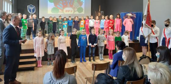 Uczniowie klas pierwszych