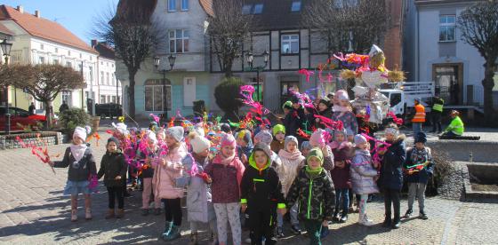 Tradycje ludowe w Przedszkolu Samorządowym nr 2 „Pod Jarzębinką” w Połczynie – Zdroju