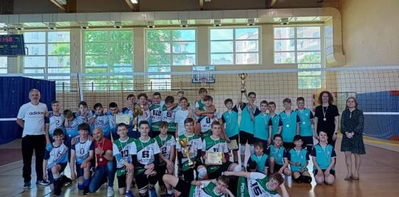  POŁCZYN-ZDRÓJ MISTRZAMI WOJEWÓDZTWA W ROZGRYWKACH SZKOLNYCH