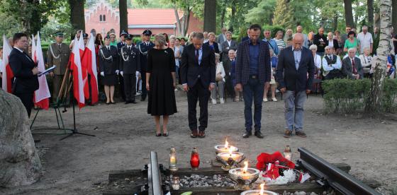 Katyń: pamiętamy!