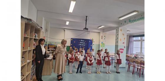 UROCZYSTY DZIEŃ EDUKACJI NARODOWEJ W PRZEDSZKOLU