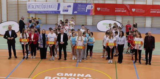 Mistrzostwa lekkoatletyczne pn. ,,ZOSTAŃ MISTRZEM” w Bobolicach