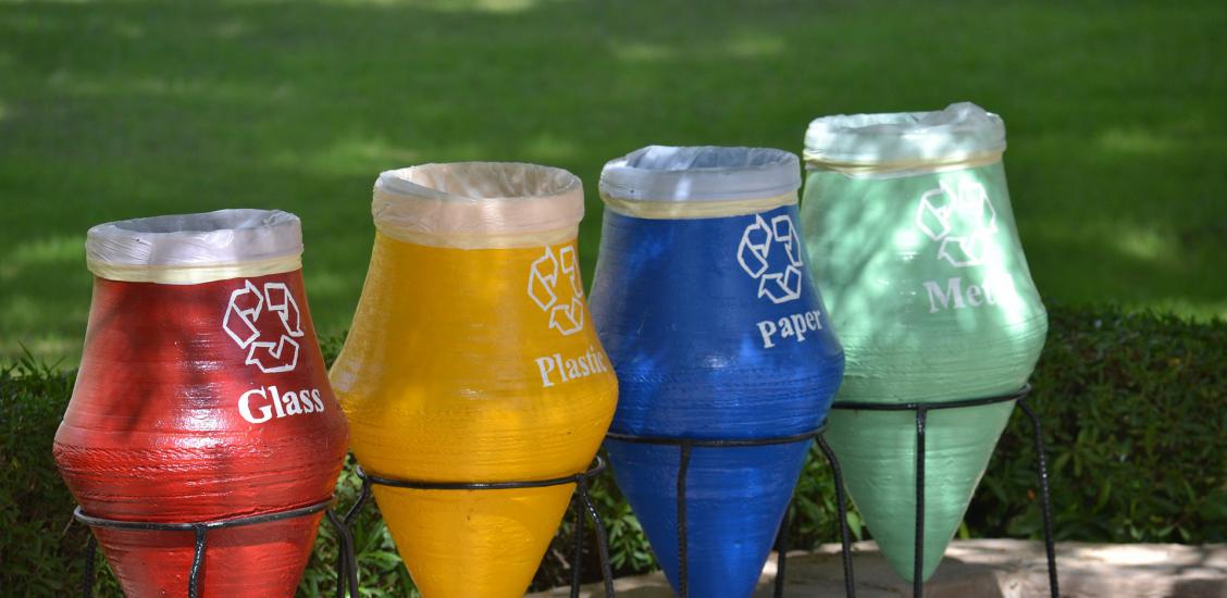 pojemniki na śmieci
