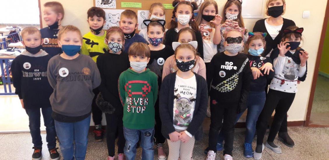 Wspólne zdjęcie organizatorów II a z wychowawczynią