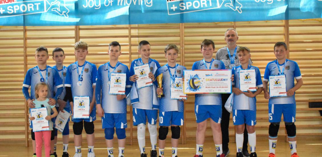 Turnieje finałowe mini piłki siatkowej chłopców w kategorii "dwójek" i "trójek"